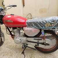 دراجة ٤ كير • موديل ٢٣ • أوراق كاملة