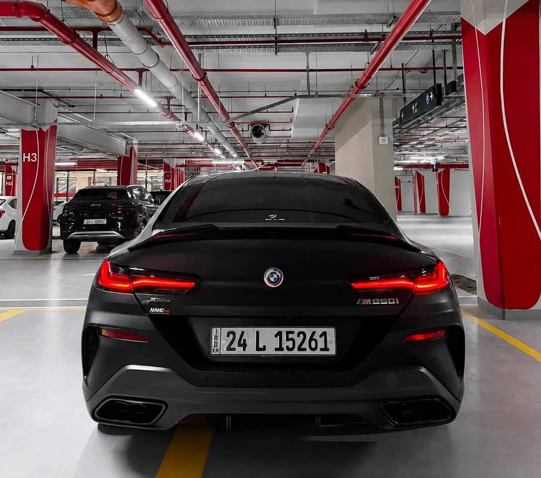 Bmw M850i 2022 🇩🇪
46,000 km
وارد امريكا
مغلفة ساتن ppf
السيارة اعلى مواصفات :
- ابواب شفط
- بردات كهربائية خلفية
- كشنات مساج تدفئة تبريد
- جميع الويلات تفتر مع الستيرنك (4WS)
- نظام اصطفات تلقائي
- قيادة ذاتية
وجميع مواصفات bmw المعروفة
(السيارة عليها بنيد واضافات ثانية بالكاربون فايبر ومميزة عن مثيلاتها)
مكان السيارة بابل والفحص باي مكان يعجبك
اتصال او واتساب 
***********
