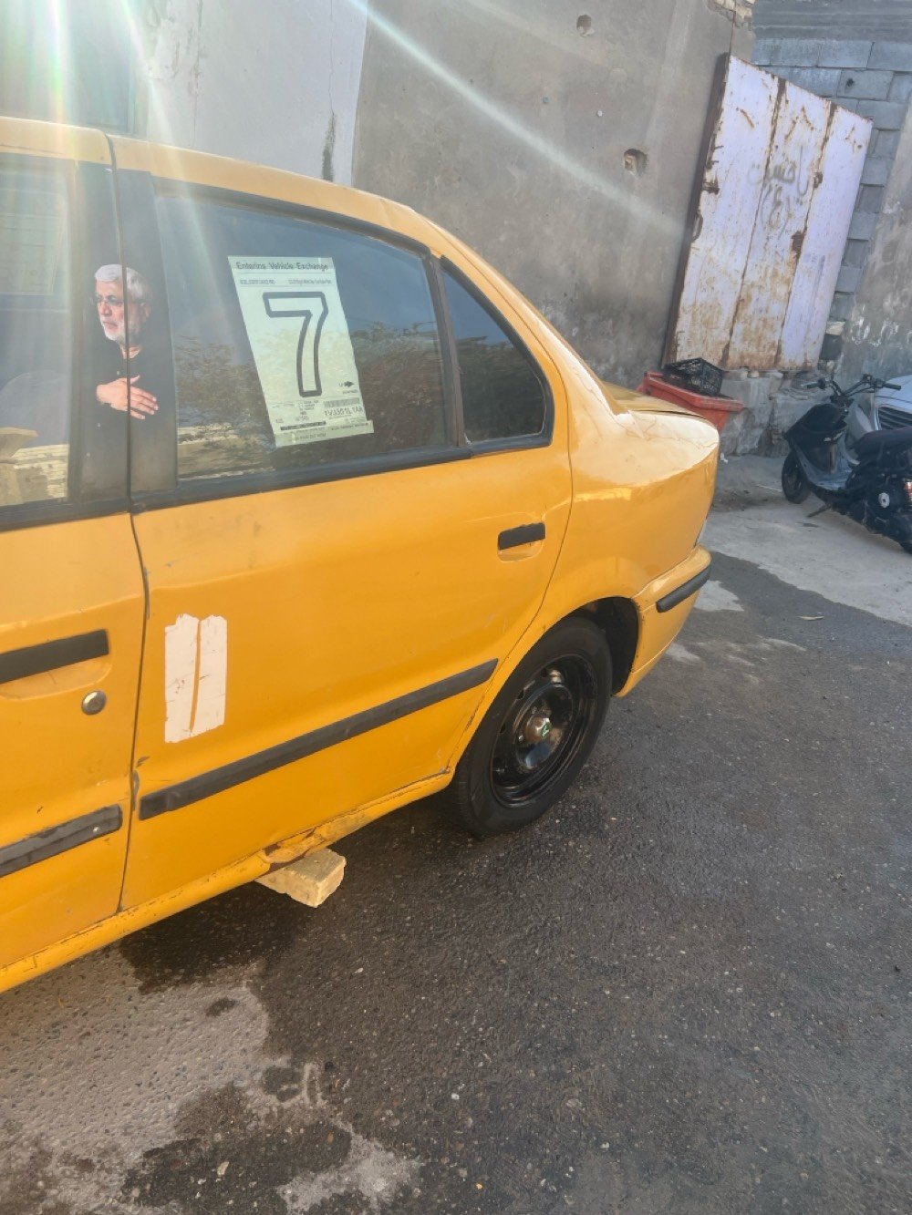 السلام عليكم سمند ٢٠١١للبيع او المراوس مكينه فرنسي سنويه تنتهي ب٢٠٢٧راعيها موجود البدي شوف العين السيارة خير من الله زوج تاير جديد باتري جديد حدادية نص عمر غرفتها حلوة رقم بابل الماني سعرها ٢٨وقابل للتفاوض او مراوس بسيارة اوتو ماتيك 