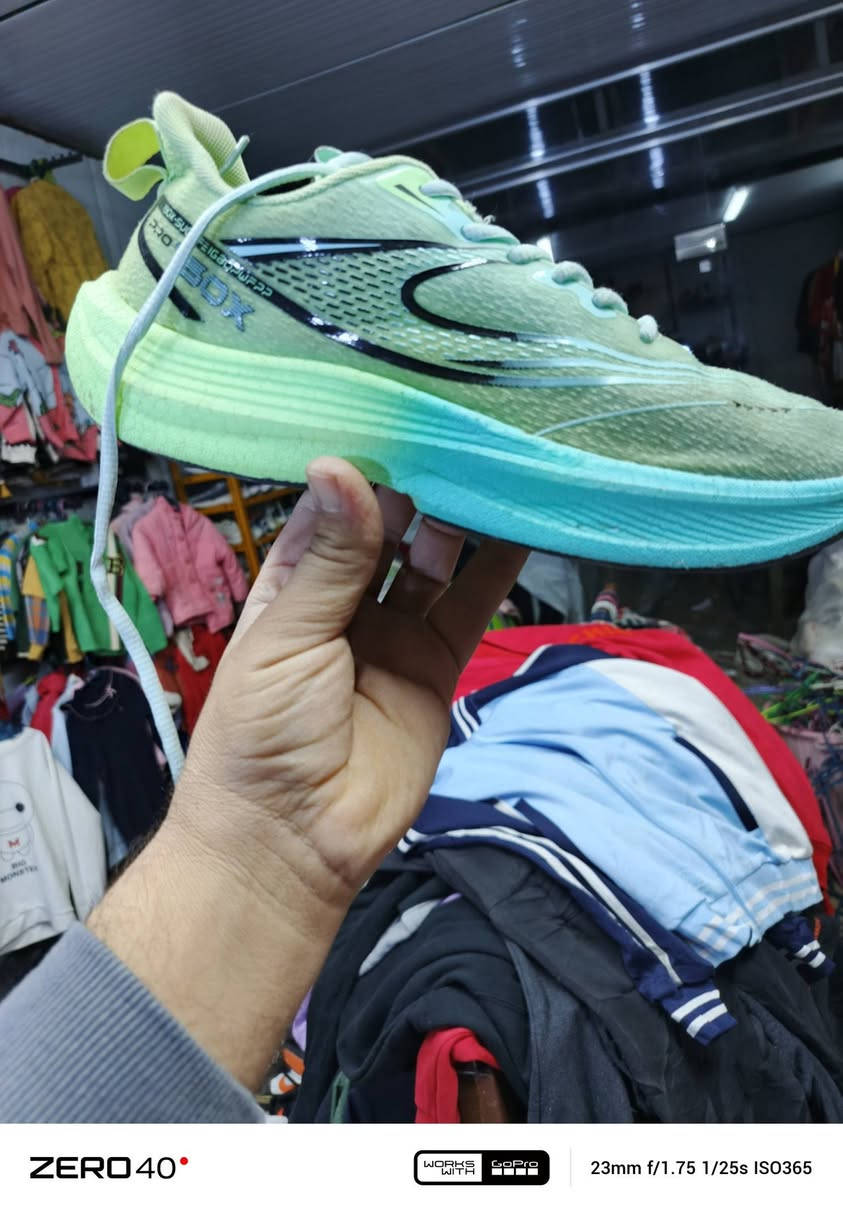 احذيه باله اوروبيه
جميع القياسات يوجد جديد باله ومستخدم 
العنوان الكحلاء 
يوجد لدينا توصيل داخل العماره 
توصيل وتساب ***********
