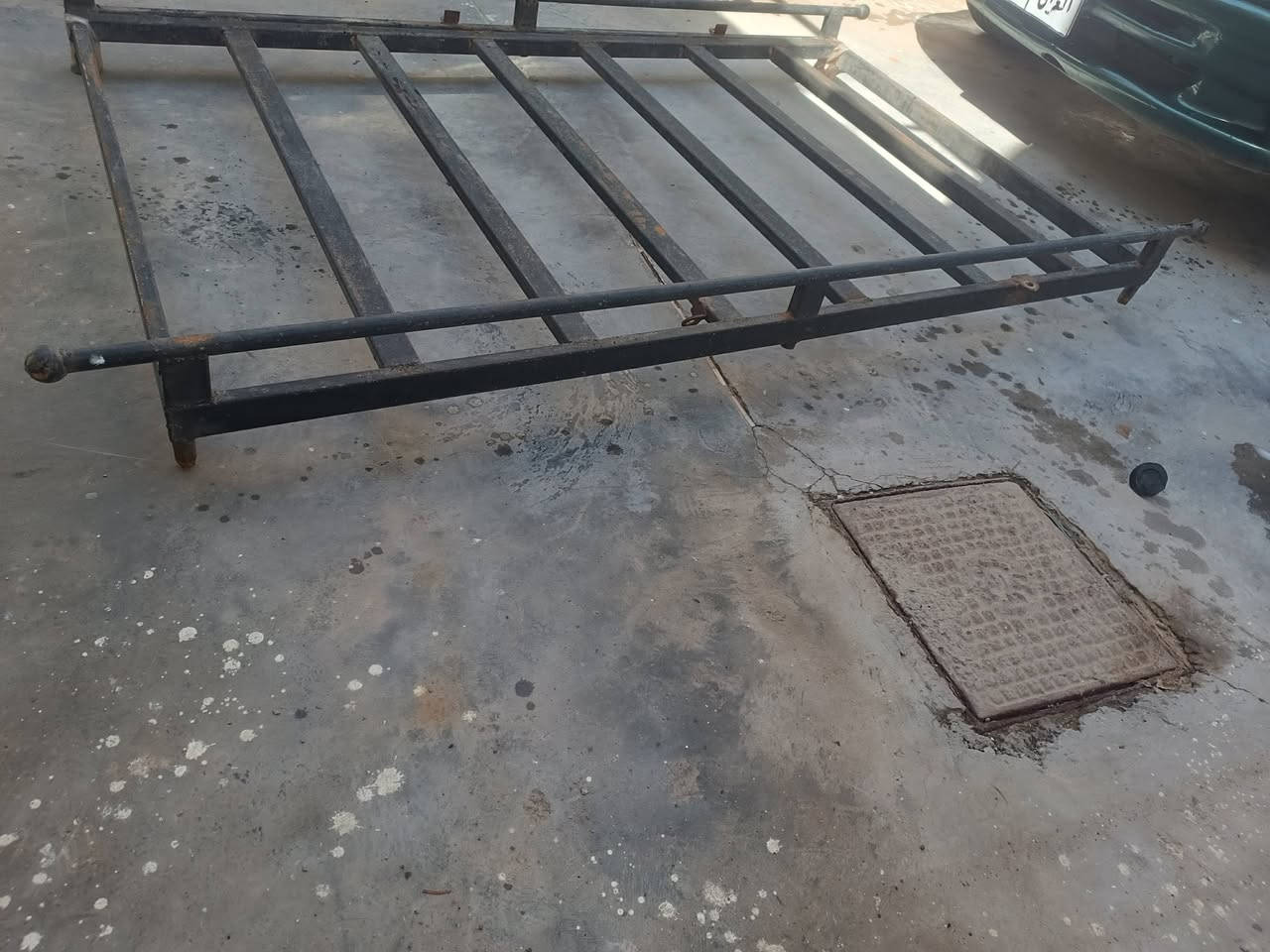 سيباية دوج 2000 حديد ثقيل  عنوان ديالى رقم الهاتف ***********
السعر 85
