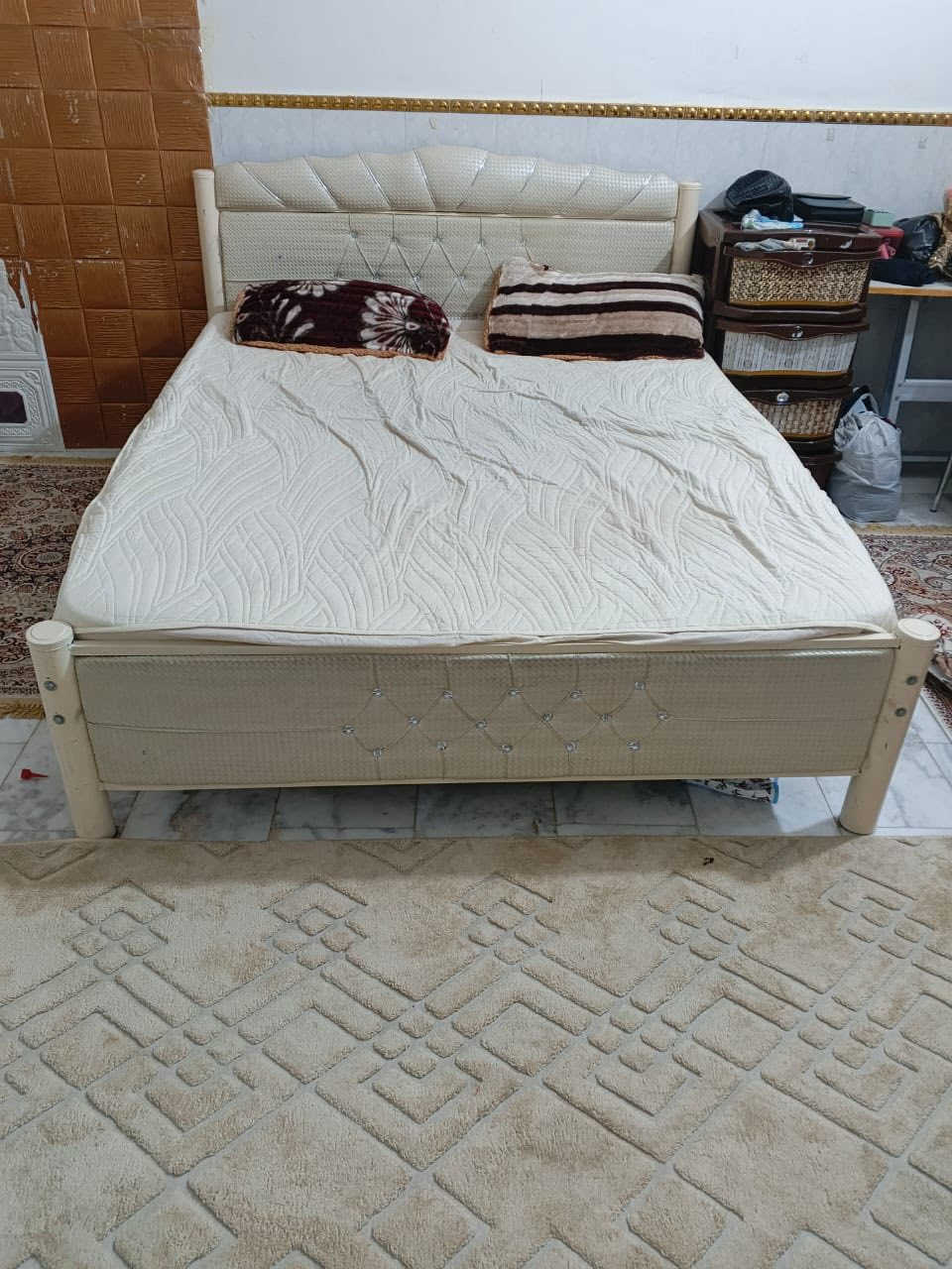 للبيع


**إذا كنت صاحب هذا الإعلان وتريد حذفه لأي سبب، رجاءا أرسل رسالة إلى الدعم الفني**