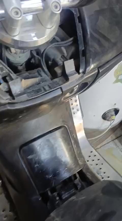 8.0
 اعيد بسبب وعود كاذبه 
بصمه چويتر جديد رمبه باتري جديد كله شغاله كهربائيات كلهن فقط بل بدايه دخن 
امكاني الديوانية280قفل


**إذا كنت صاحب هذا الإعلان وتريد حذفه لأي سبب، رجاءا أرسل رسالة إلى الدعم الفني**