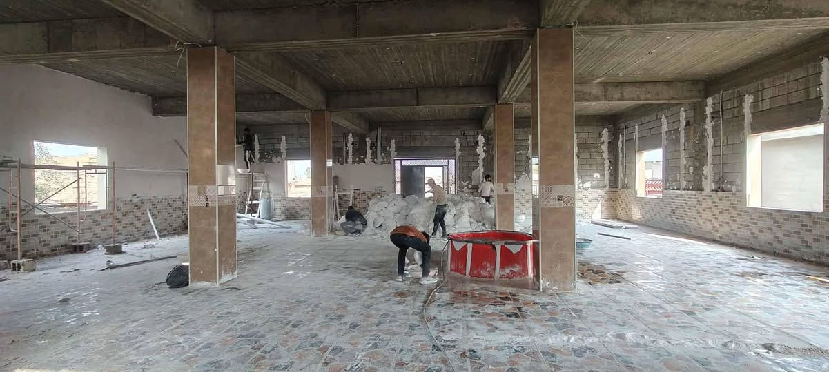 سلام عليكم كادر لبخ جص من لموصل شغل كلو مصاطر تريد المصرف علي تريد عليك متفرق حالياً من يرغب في العمل اتصال عل رقم ***********
