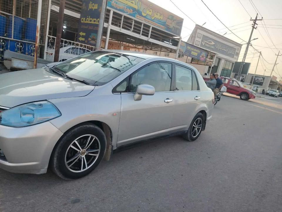 نيسان تيدا موديل ٢٠٠٧ قضاء بلد ***********
