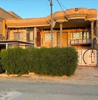 بيت للبيع منطقة حي الغدير  ( العرضات ) قرب النفق الجديد  المساحه  ٣٠٠ ...