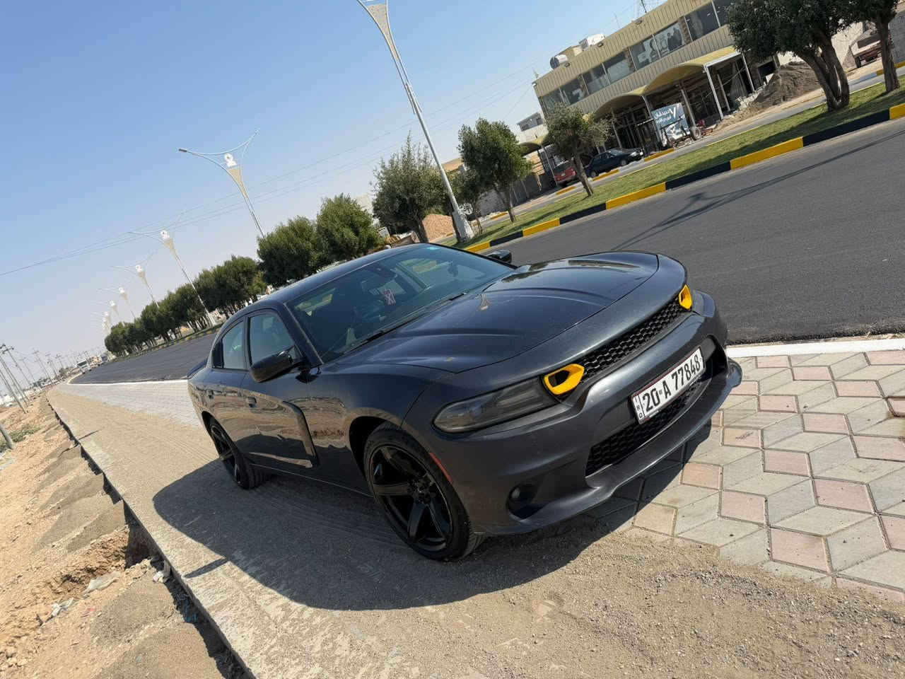 جارجر ٢٠١٨ رقم ديالى بسمي سياره جديده ماشيه ٩٦ كم فول عده الفتحه بيها قطعتين صبغ بدون دواخل شرط الفحص السونار بل منشور محرك كير تبريد صدر خلفي امامي جديد تخم تاير جاهزه تخبل بيع او مراوس حسب القناعه السعر ١٨٨ بي مجال حك الجيه العنوان ديالى بلدروز *********** بلاد رز, ديالى
