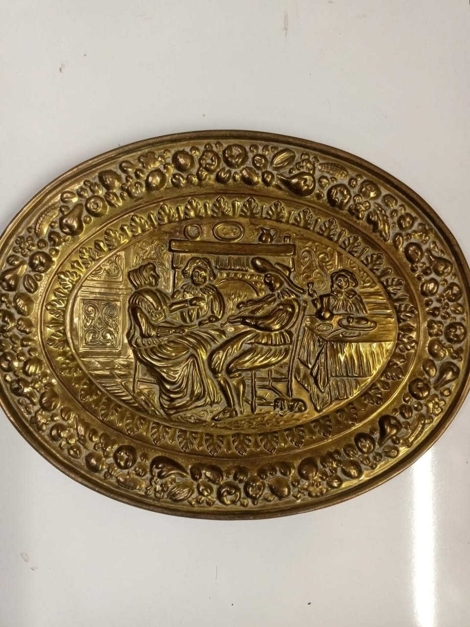 2 لوحات نحاس قديم سعرهم 50 الف
بالة اوربي
.
#شلعة


**إذا كنت صاحب هذا الإعلان وتريد حذفه لأي سبب، رجاءا أرسل رسالة إلى الدعم الفني**