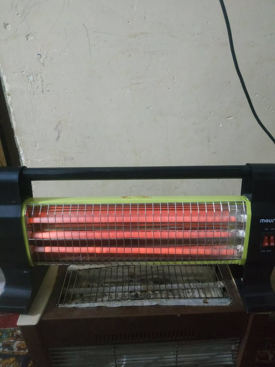 عدد صوبات كبارللبيع ع فحص كلما وسعرها عنوان حله شارع الحسينيه رقم الهاتف ***********
