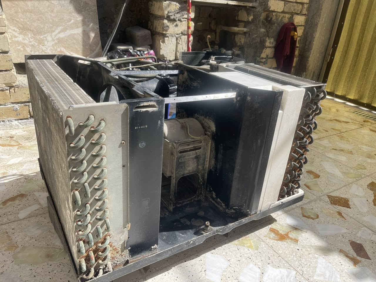 مكيف نشنال ياباني  قرصه شركة نظيف ثلاجه المكيف ميتواجه من البرودة وع الفحص .. مدينة الصدر الجوادر *********** نهايته قفل كلش 250 بدون عمله
