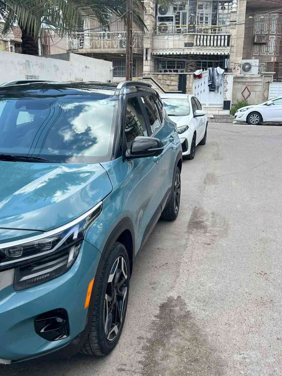 سلام عليكم كيا سيلتيوس موديل ٢٠٢٤
رقم بغداد انكليزي السيارة ماشي ١٢٤٠٠ مكاني بغداد حي اور 
السعر  ١٧٥ $ بيه مجال شي قليل رقم الهاتف ***********
مواصفات SX بدون بانوراما محرك تيربو 1600 كشن كهرباء
