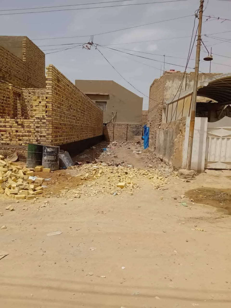 عرصة  للبيع 🛑  
المنطقة :  ديوانية . الجمعية  🚩
اقرب نقطه داله : شارع الوكفة .خلف بريد التحدي 

المساحه : 105  واجهة 5 نزال 21
          
             ((طابو صرف )) 
 

🔼🔼🔼🔼🔼🔼

.............
للاستفسار
     مراجعة مكتب رسول الوزني للعقار   شارع اسواق طيبه 
//////////////////////////////
 للمعلومات ولمزيد من التفاصيل ⬇️
       مراسلة الصفحة
***********واتساب 
***********
