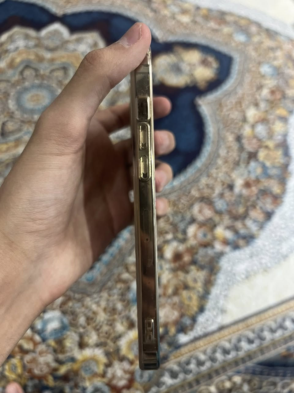 ايفون 12 برو ماكس للبيع بطارية 🔋 80٪ ذاكرة 256 
جهاز كلشي بي اصلي ملحقات كفر ولزكة شاشة ولزكة كاميرا بس بي فطر ما مبين وما مأثر على الشاشة ابد السعر 400 الف مكاني بغداد واتساب ***********
