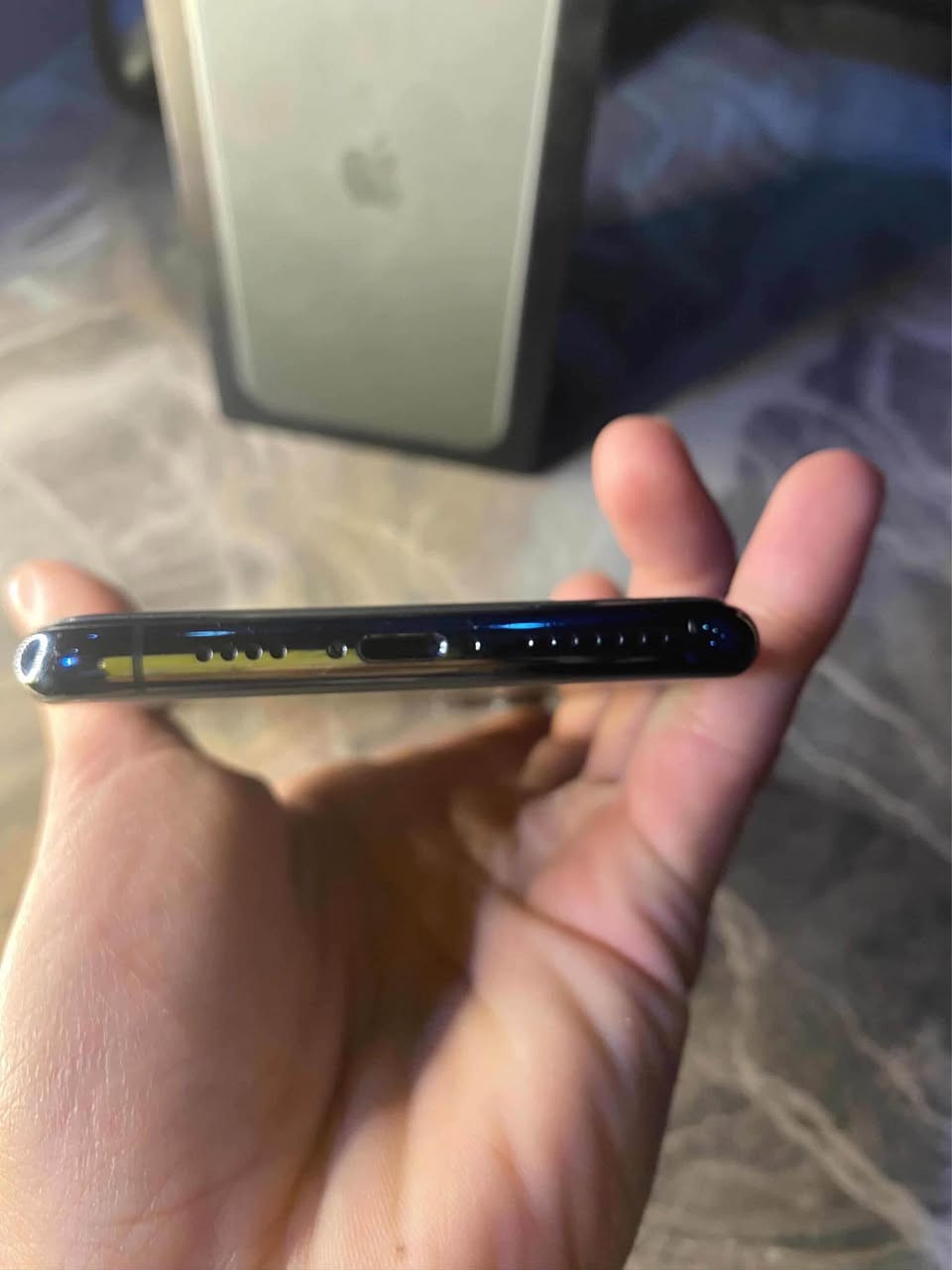 سلام عليكم 
11برو ماكس 64 
بطاريه 71 شحن ميصرف طبيعي
جهاز وتر ممفتوح ابد 
كرتونه مطابق  
كفر ولازكه وشاحنه ويا 
جهاز ممقصر بشي ابد 
اي خلل مابي 
كلشي شغال 
فقط سماعه جوا واكفت 
وطبيعي ممئثره تعالي خاص ادزلك فديو لصوته 
سعره 275 وبي مجال   
بغداد حي اور بغداد, العراق


**إذا كنت صاحب هذا الإعلان وتريد حذفه لأي سبب، رجاءا أرسل رسالة إلى الدعم الفني**