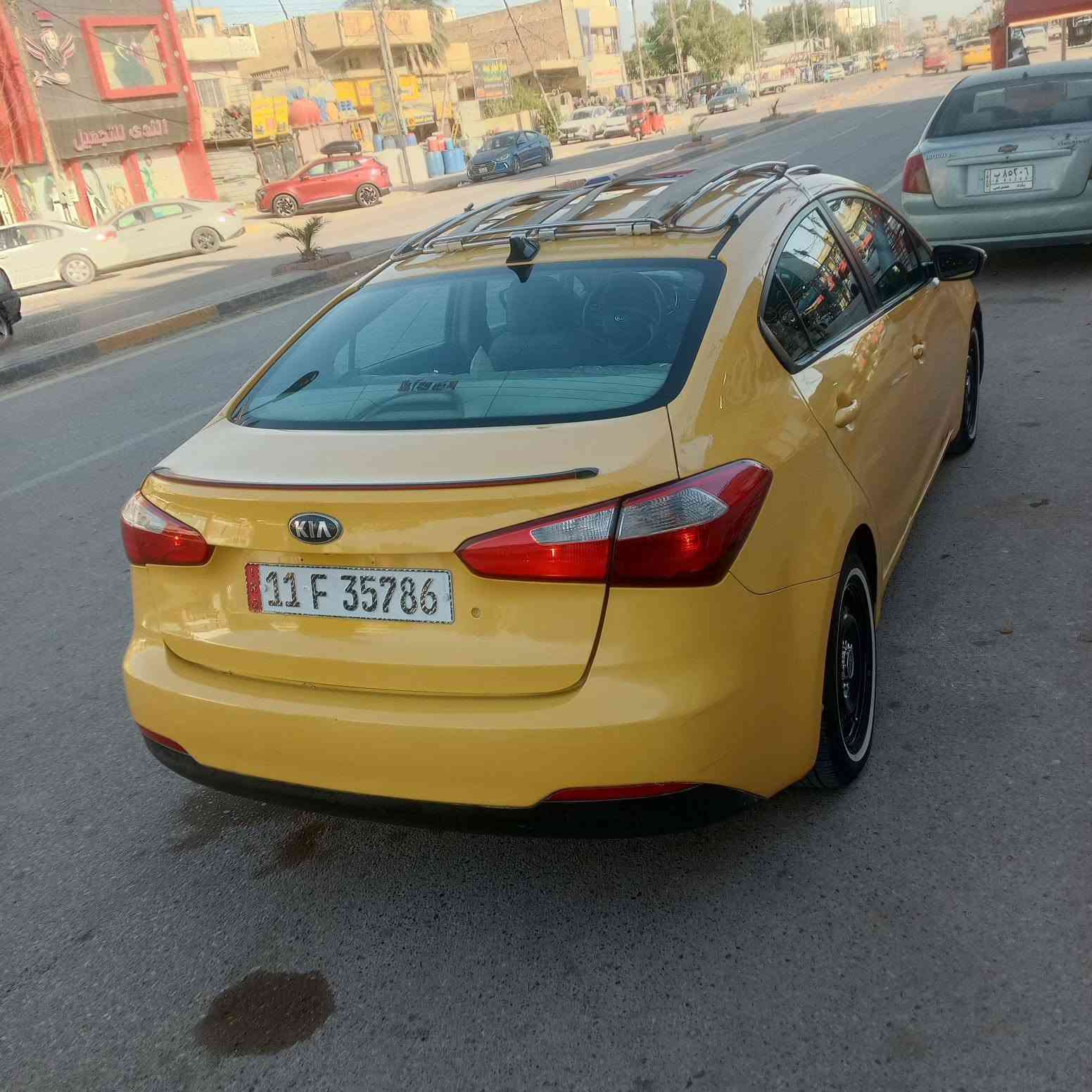 سلام عليكم عيوني سياره ليبل واحد كله بس بنيد مبدل فقط الباقي كفاله عامه جديد موديل 15 كير مكينه تبريد بل كرتوان بيه بس بنيد مبدل فقط الباقي كفاله عامه مكان بابل سياحي شراي يتصل وإني خادم للجميع السعر 105وبيه مجال قليل للشراي مكان بابل شراي يتصل وإني خادم *********** حلة, بابل
