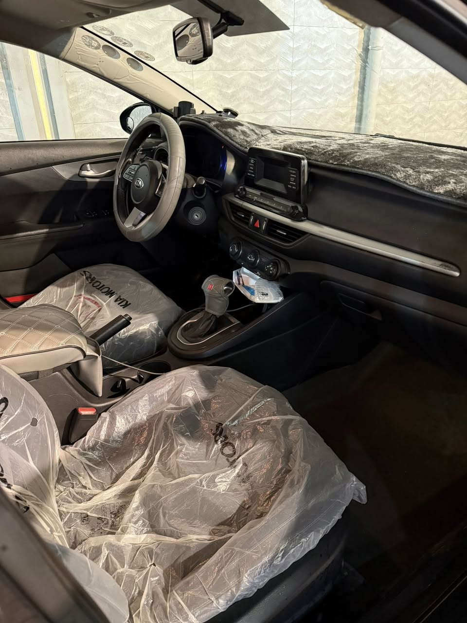 سيراتو 2019 خليجي رقمهه اربيل ب اسمي السيارة بيهه صبغ 3 قطع كير مكينه كفاله السعر 130 للاستفسار *********** فقط واتساب
