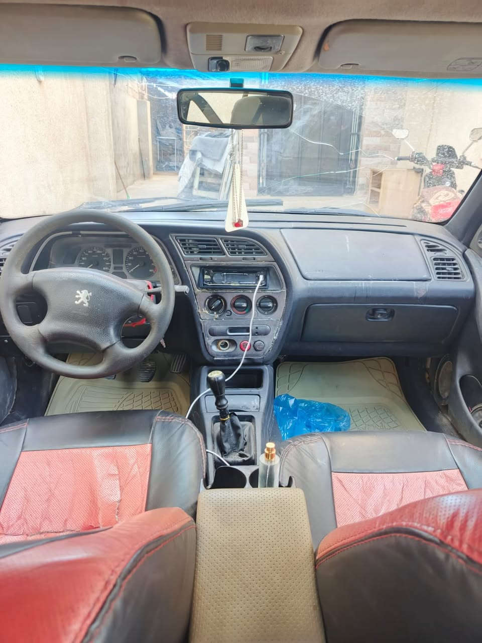 بيجو 306 موديل 2002

مطلوبه شرط الوكاله

كير محرك شرط

صدر نص عمر

تايرات زينات

كهربائيات كلها شغاله مكاني العلم

مراوس او بيع سعر خاص


**إذا كنت صاحب هذا الإعلان وتريد حذفه لأي سبب، رجاءا أرسل رسالة إلى الدعم الفني**