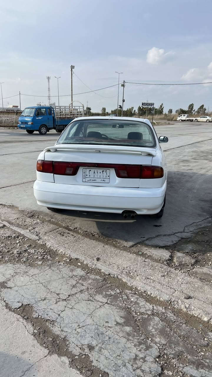 السلام عليكم للبيع  سوناتا 2 مكينه وكير اوتوماتيك جدد خير من الله السعر 48 وبيها مجال بسيط سياره تراي وين متريد الاتصال *********** المكان واسط حفريه صويره
