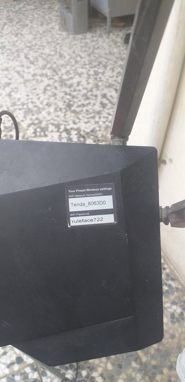 راوتر للبيع قيم واخذ ***********
