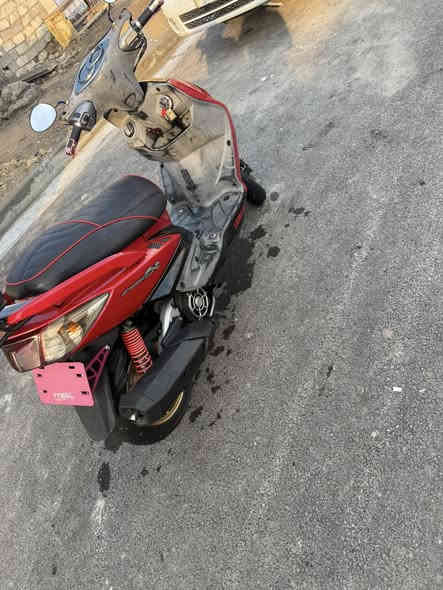 سلام عليكم دراجه مكفوله كفاله عامه وطي بيها ضمان داجه يباني بيها غراض تزويد كلاجات تخم بيها رياضي  صالانصه مال شمعمه 2018وهاي كدام عينك مكاني بغداد ومايعرف بسعرهن لا يطبلي سعره ١٢ ونص وبيها حك الجيه وكو بل رمبه اليباني سعره ١٤ الفحل وهاذ رقمي***********
