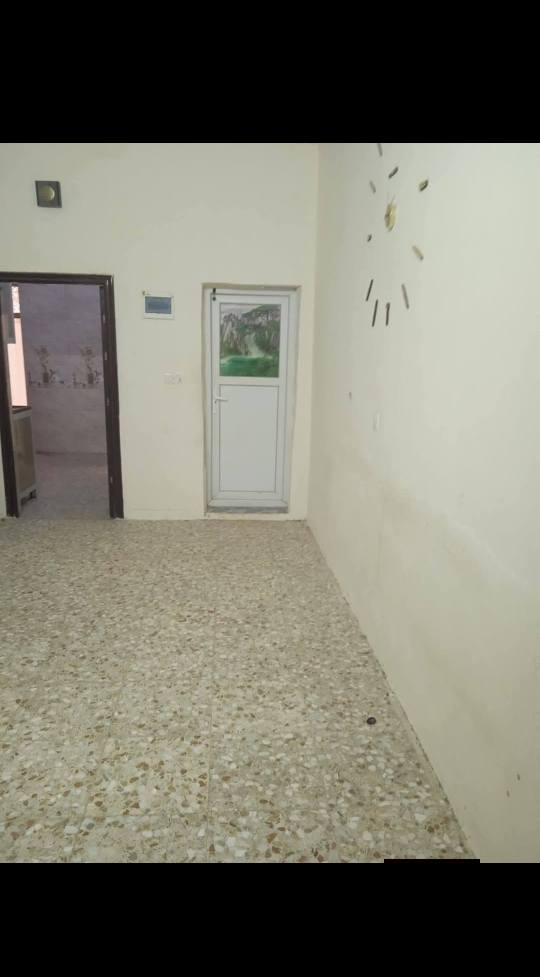 بسم الله الرحمن الرحيم 
تابع الصفحه ليصلكم كل ما هوه جديد مكتب الابرار للعقار 

دار للايجار في حي السلام مساحه ١٠٠متر غرفتين وصالة و الاستقبال و مطبخ السعر ٥٠٠الف نظيف

للاستفسار مراسلتنا عله الخاص او الاتصال على الرقم واتساب *********** النجف, العراق
