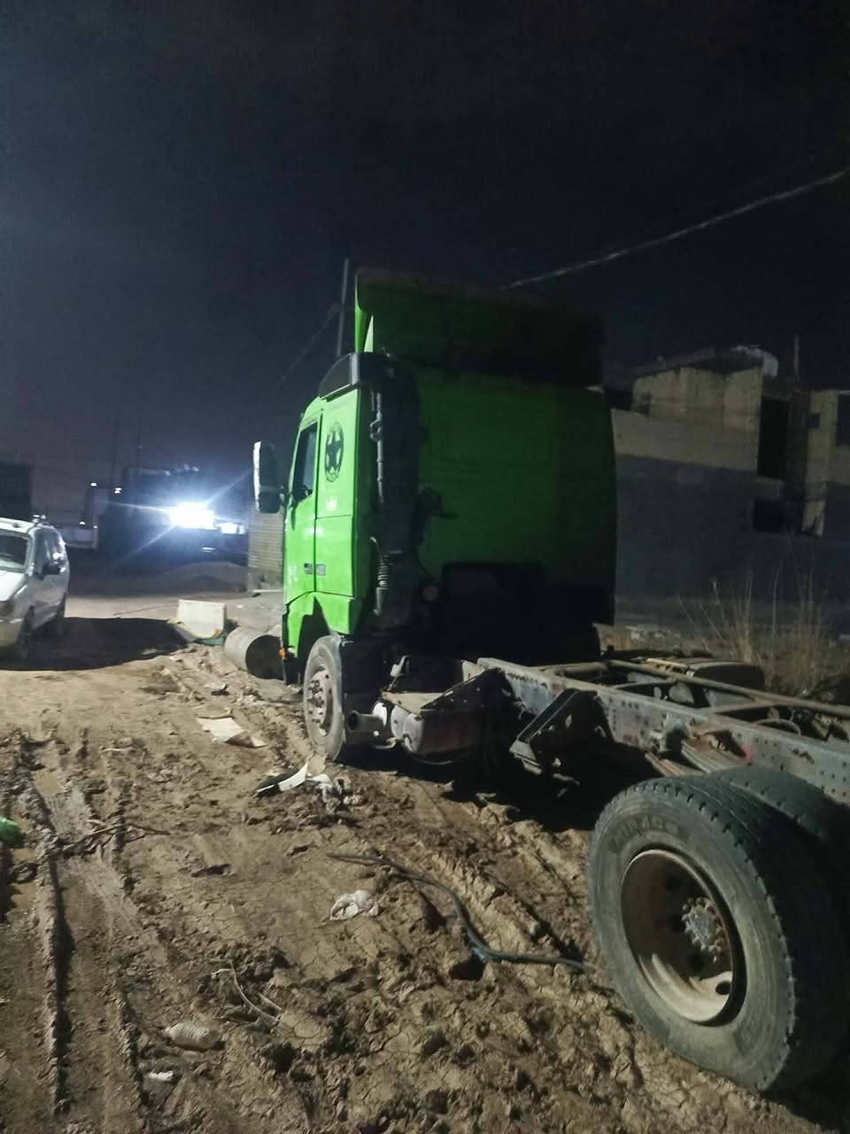 السلام عليكم فالفوةللبيع راس ومطوله تك قللب موديل ٩٥ةشاصي مكفول كير اكسن محرك مكفول السياره سبرنك  رقم بغداد مربوطه صهريجو ***********
