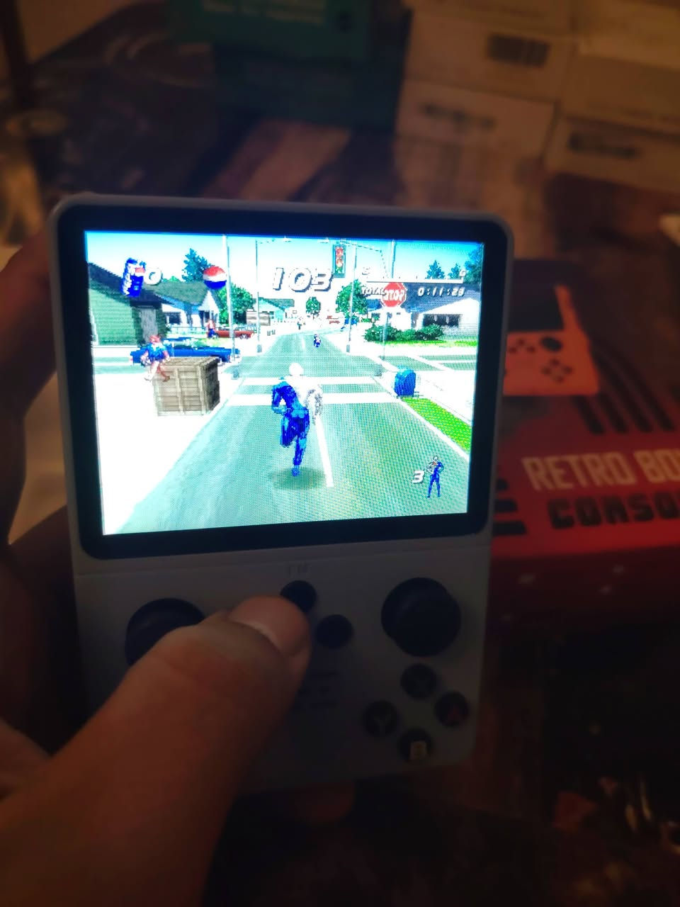 مرحبا
جهاز العاب محمول بلي ١ وبقية الاجهزة الكلاسيكية 
لون ازرق
ملحقات العلبة والكيبل شحن تايب سي
السعر ٣٥ 
العنوان شهداء البياع 
للاستفسار خاص او واتساب *********** 
توصيل٥ تدفع رصيد او تحويل ماستر
