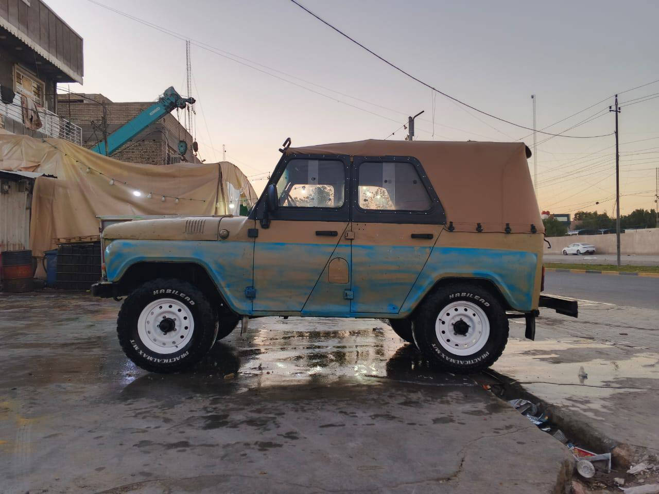 واز البيع بدون رقم موديل 2005 مكينه وكير ونجي مكفولات وشاصي مكفول تحويره دسكات امامي دوشمه عامه تخم تاير جديد كهربيات كله شغاله واليحب يخابر***********
