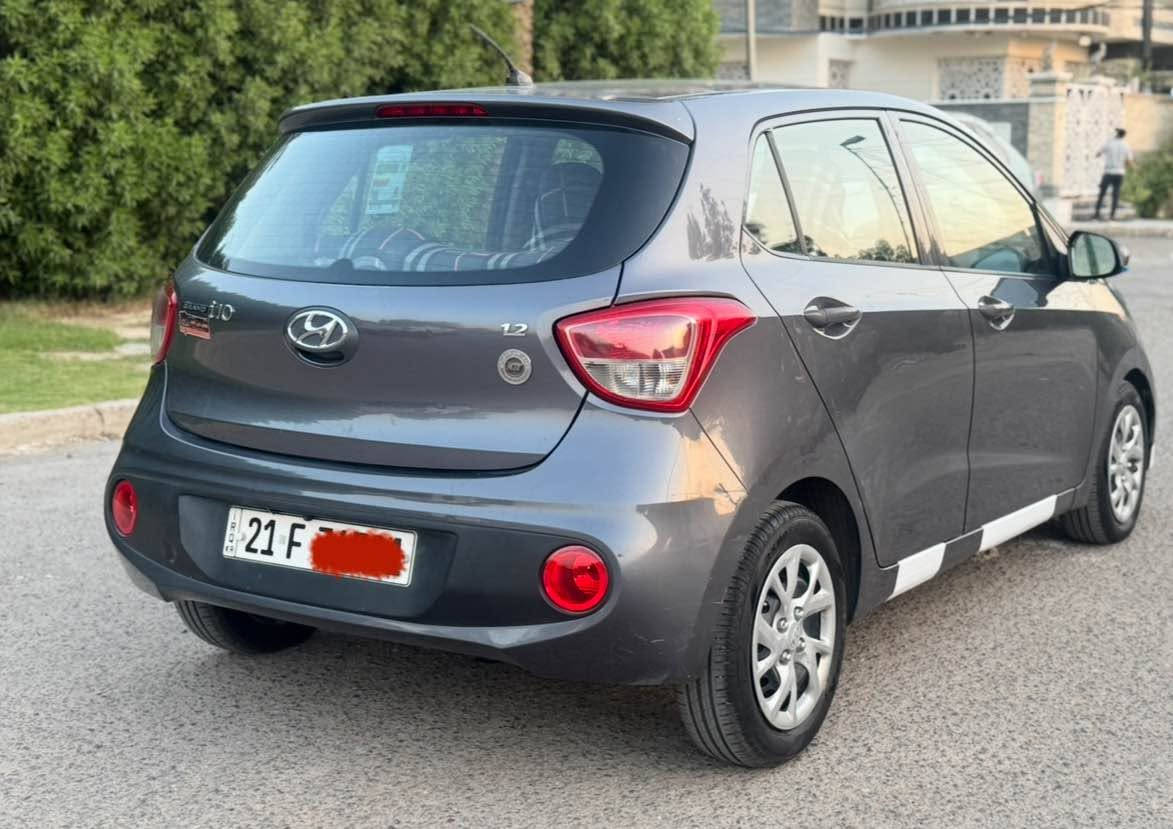 هونداي i10 
2019
مكينه 4 سلندر 
بيه فقط بارد مكانات بسيطه بدون لا ضربه ولا صبغ 
ماشيه 41 مكينه وكير بشرط الوكاله 
تحكم ستيرن
شاشا 
كامره 
مري شفط 
مانع انزلاق 
حداديه مكينه كير تبريد طخم تاير كله جاهز 

رقم سليمانه وهزه ما نافذات الى نهاية السنه

عنوان بغداد شارع فلسطين 
معروضه 78 وبيه مجال بسيط 
*********** بغداد, العراق
