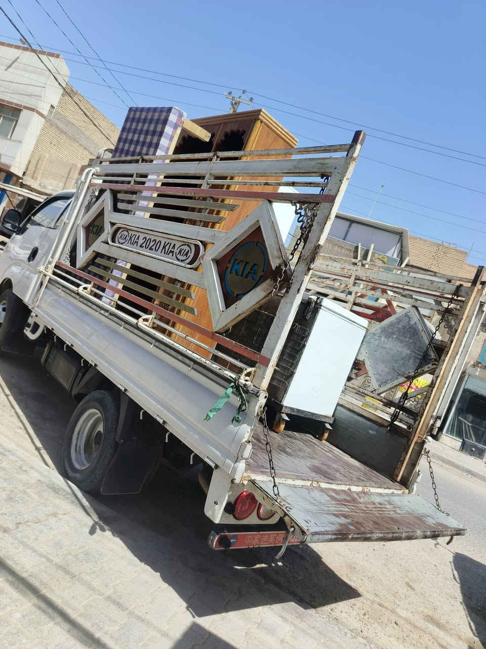 السلام عليكم👋كيه متخصص لنقل الاثاث🧳وتحويلات البيوت🏠 من سياره كيا  داخل  النجف🚛ما عليك غير تتصل وتدلل📱مع ضمان حفظ الاثاث..الي يحتاج يتصل📱🧿اتصال+واتساب+ اتصا ***********
🧿
