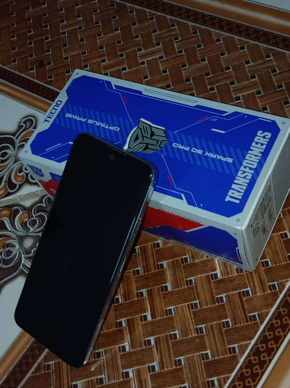 موبايل تكنو بروف 30برو نضيف وجديد 195 وبي مجال ارقم الهاتف
*********** مو قع كركوك قرب جامع حي الوحده
