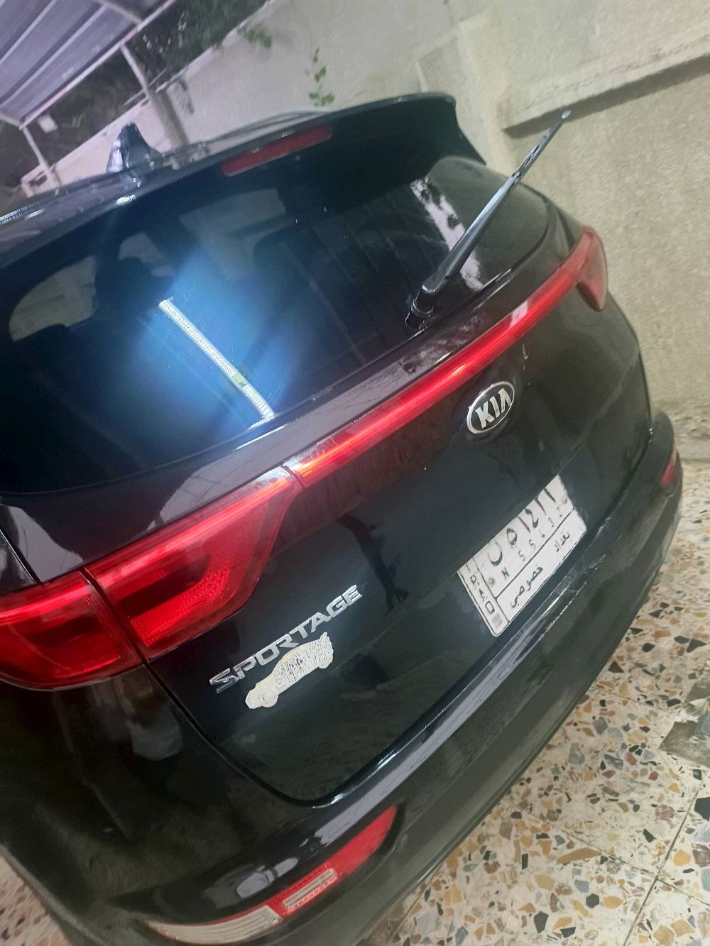 سياره سبورتج مديل 17 وارد أمريكي 
حادث جه يسره دعاميه 
سياره باسمي سعر 150 وبي مجال 
تواصل *********** بغداد الجديد