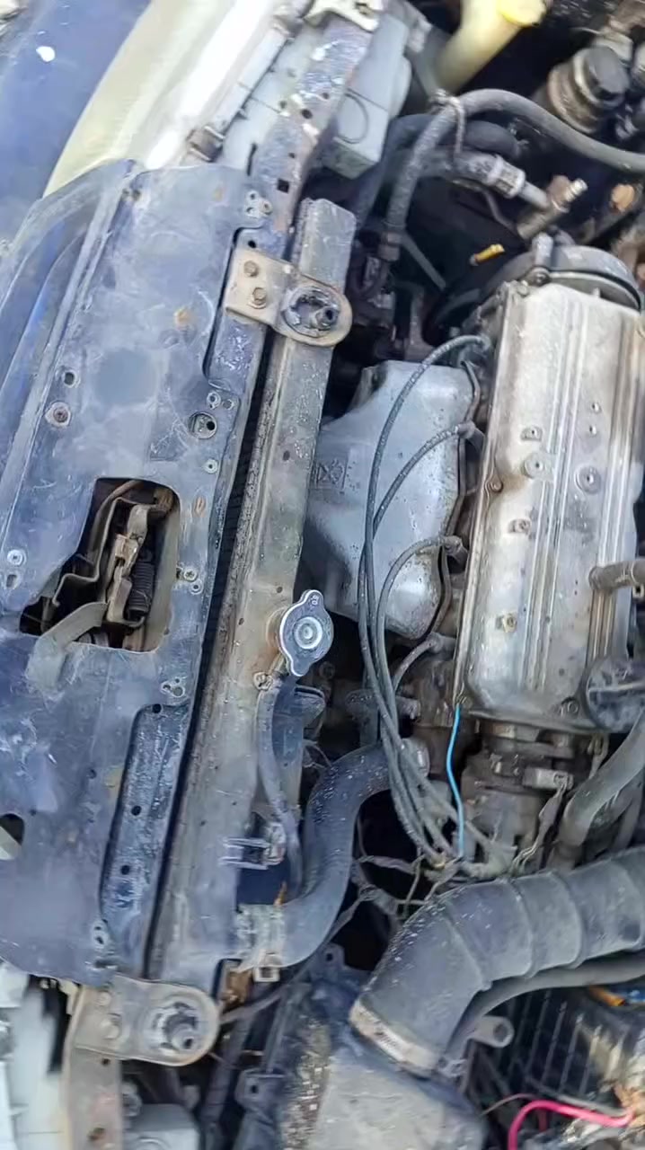 تفصيخ موديل 95
مكينه وكير شرط التشغيل 
طريق حله بغداد قرب طريق ابو الجاسم 
***********
