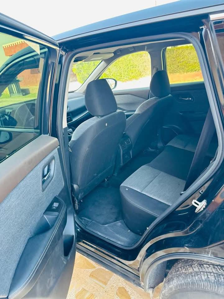 روج 2023  دخول جديد للبيع
الضرر  مرفق بالصور بدون دواخل
السعر 150 وبيها مجال
او مراوس  ب كورله
اتصل على رقم 
‭0782 668 7494‬
