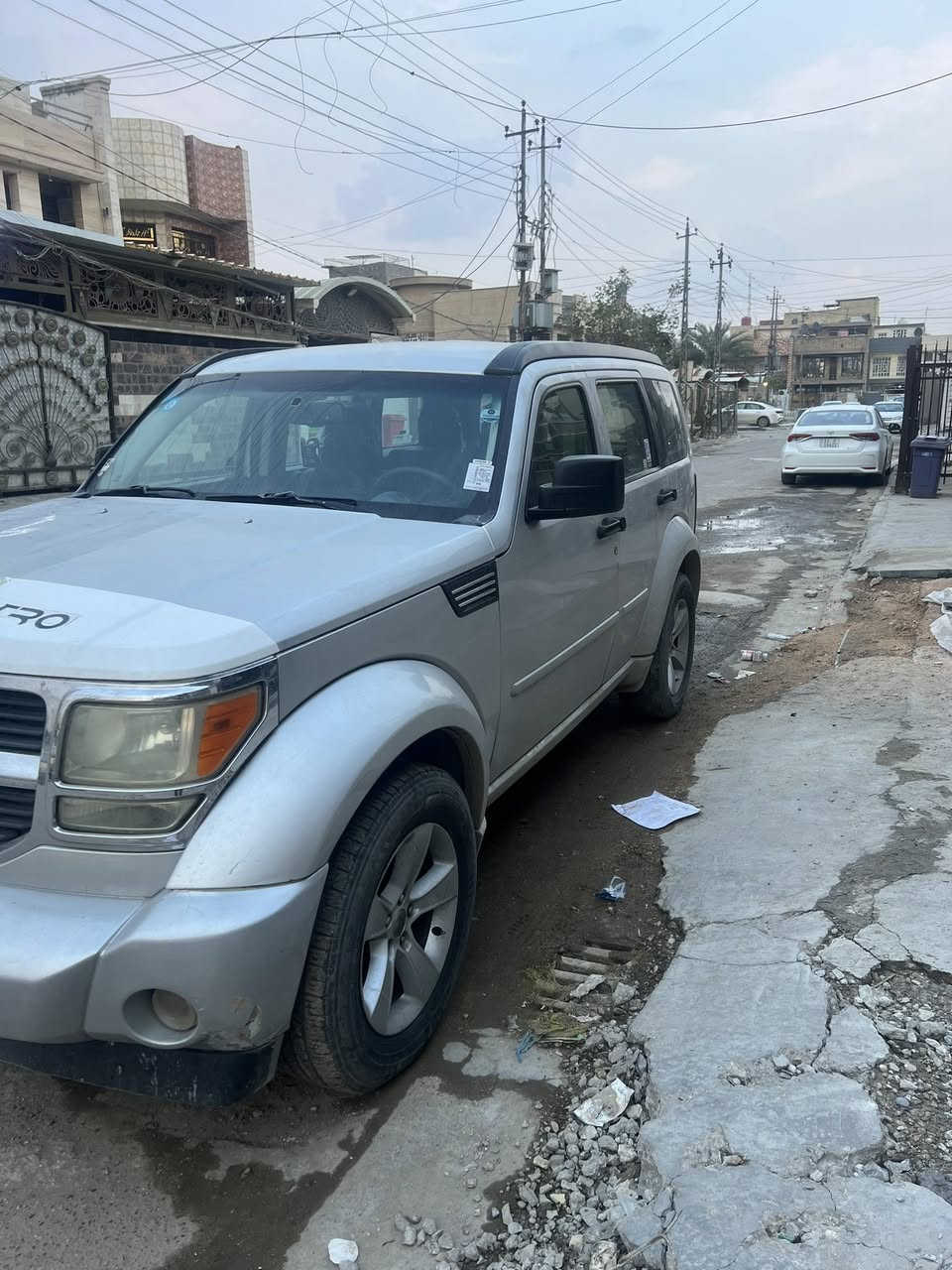 السلام عليكم  دوج نترو موديل ٢٠٠٨  رقم جديد السياره باسمي بغداد سياره جديده فقط خيط تبخير في المكينه السعر ٨٠ رقم الهاتف ***********
