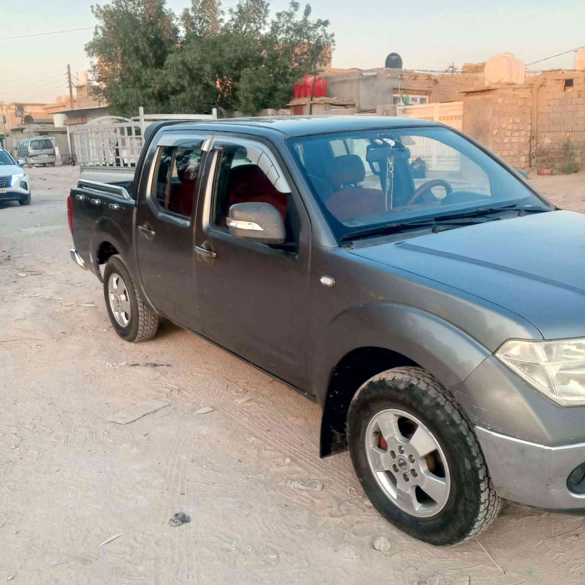 سلام عليكم سيارا نيفار البيع موديل 208 مكان بابل رقم بغداد سعر 85 وبيه مجال ***********
