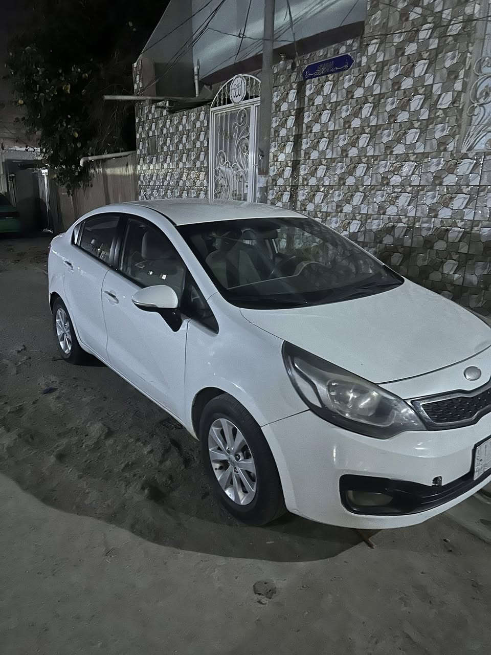 السلام عليكم 
كيا ريو ٢٠١٤ خليجي ١٦٠٠
رقم ذي قار السنويه ساريه الصلاحيه
تحكمات ستيرن جهتين 
بلاجكتور منفصل و LED
تخم تاير جديد
كير جديد تبريد حداديه ع الشرط
المكينه بيها صوت 
بيها رشات صبغ بدون دواخل 
ابيع حزام
مكاني نجف السعر 75
‎*********** للاستفسار
