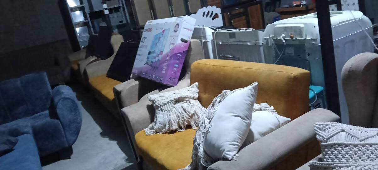 اغراض للبيع هذا رقمي ***********
