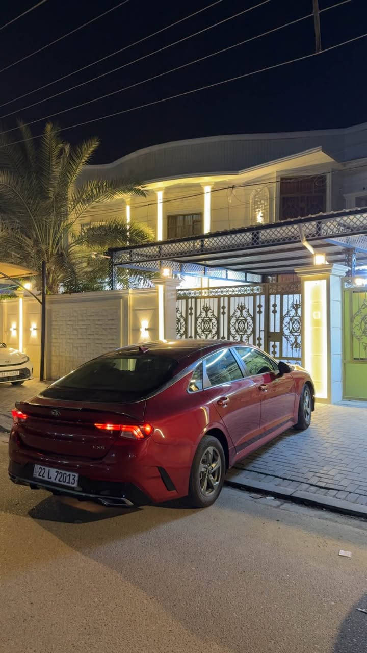 للبيع او المراوس 
K5 2021
مكينه ١٦٠٠ تيربو بدون فتح او تبخير. 
كير حداده تبريد تخم تاير جاهزة شرط ترايك لدهوك 

رقم اربيل جديد سنويه لل2032 
مواصفات lxs
فول عده البانوراما 
شاشه كبيره 
تحكم جهتين 
قياده ذاتيه 
تحديد مسار 
نقاط عمياء 
رادارات 
حساس خلفي 
كامره دواره

بعد بيها هواي 
السعر ١٥٥ قفل 🔒 
*********** البصرة, العراق
