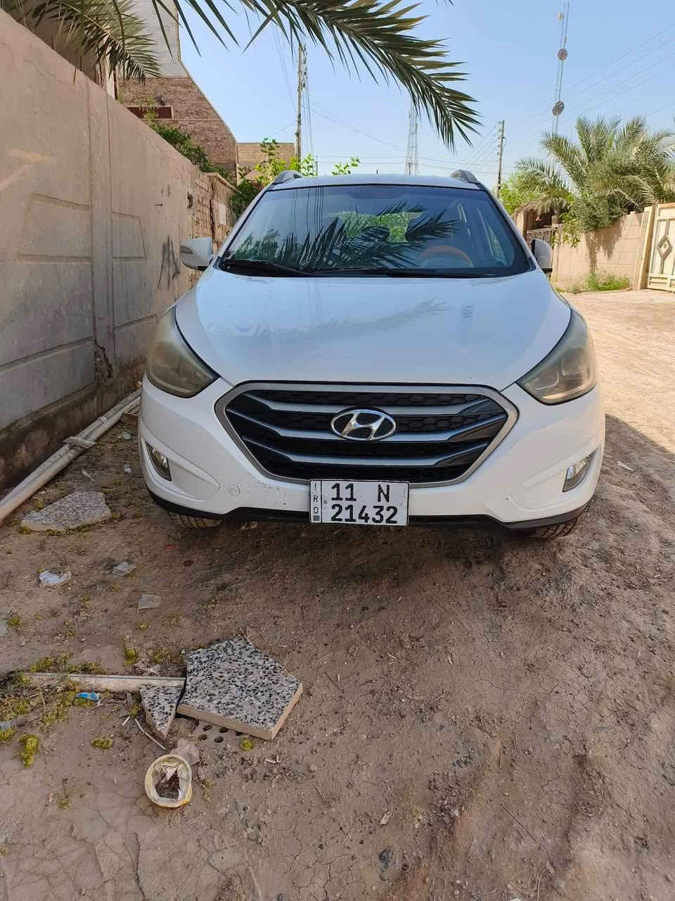 السلام عليكم توسان للبيع موديل 15 خليجي مكفولة رقم بغداد بسمي السعر 150 بيه مجال  ***********
