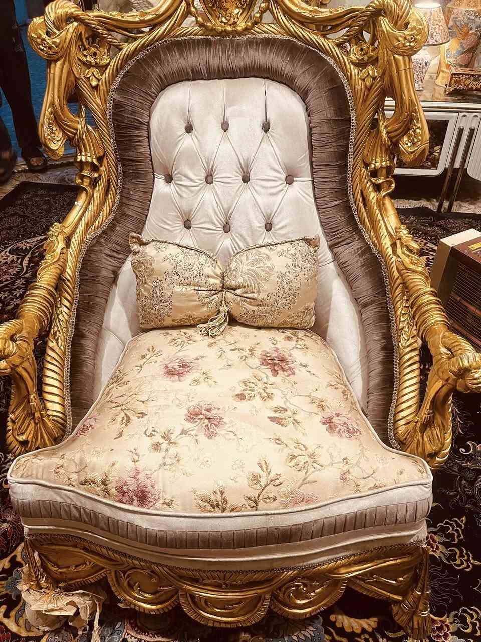 تخم زان مصري ٨ مقاعد جديد غير مستخدم ***********
