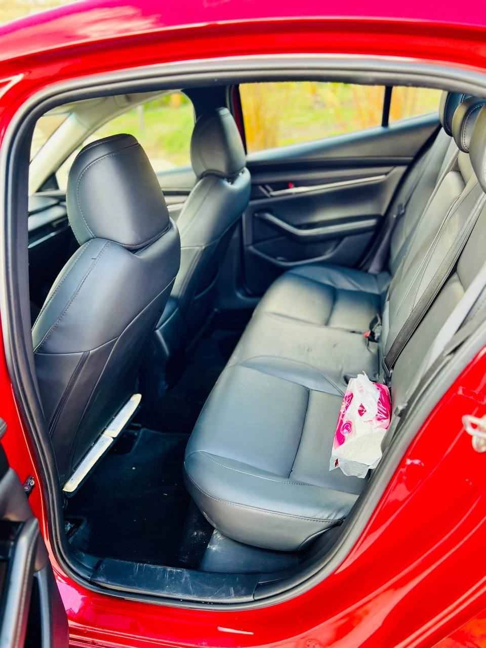 مازدا 3  2024 تەنها 5هه زار رۆشتوە دوو پارجە بۆیاخ بێ ناوکردن تازە رەقم کردوە بەناوی خۆمەوەیە  سعری 127کەمیک مەجال *********** حلبجة, السليمانية
