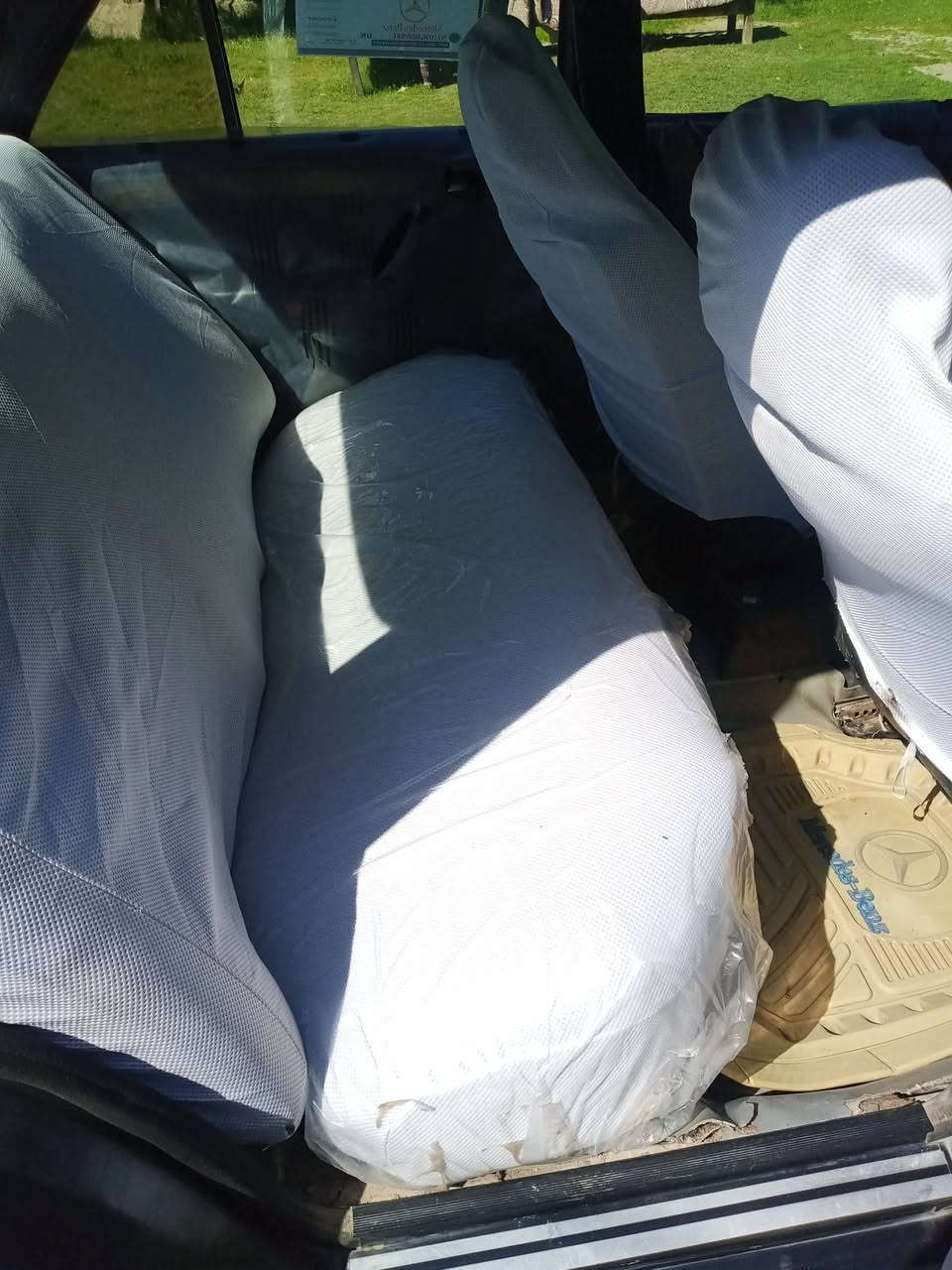 سلام عليكم من رخصت الادمن
سياره مارسدس دبه موديل 88رقم ديالى كهربائيات كلهه شغاله كير محرك بطه مكفولات مكان سياره بغداد سعر 40وبيهه مجال رقم ***********
