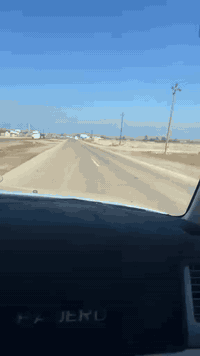 السلام عليكم 
قطعه ارض للبيع طابو زراعي سند ٢٥ بأسمي تحويل مباشر بأسم المشتري 
المساحه ٤٠٠ متر 
واجهه ١٠ 
نزال ٤٠ 
العنوان طريق حله بغداد بين الحصوه والمشروع 
مقابل مدرسه الشهداء عن الشارع العام ٧٠ متر 
كافه الخدمات متوفره تبليط محوله كهرباء 
٢ بوري مي اساله 
السعر ٥٨ وبيها مجال 
***********
