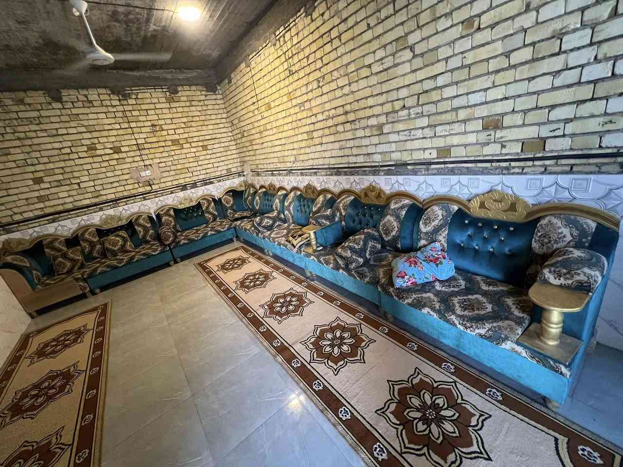 تخم للبيع 14مقعد
اللطيفيه شارع المزرعه مقابل البانزينخانه
***********
