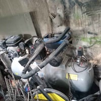 كمبريسر  هواء ٢٠٠لتر جديد استخدام قليل كلش  للبيع السعر ٣٧٥ وبي محال  ...