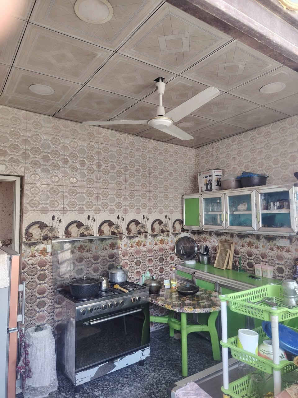 سلام عليكم
بيت للبيع مساحه110
طابق الأول يحتوي عل غرفه نوم ومطبخ واستقبال وصاله وصحيات خارجيه وداخليه
الطابق الثاني يحتوي عل غرفه نوم فقط مكان البيت مسيب شارع سده القديم عامر نجم
سعررر70قابل للتفاوض
***********
