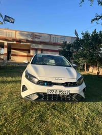 للبيع سيراتو 2024كفاله عامه  محرك 2000  ويل كب  حساسات خلفيه  سياره جد...