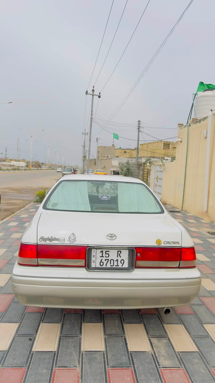 السلام عليكم
للبيع راس ثور فلات سياره تخبل وكفاله نقل وكصه وأصوليات مداور ثاني يوم 
سستم سماعات ودمام شاشه وكامره حداديه سياره مال جناي ومتصرف عليه سعر 98وبيه مجال بسيط مكاني شطره شراي تصل ***********
