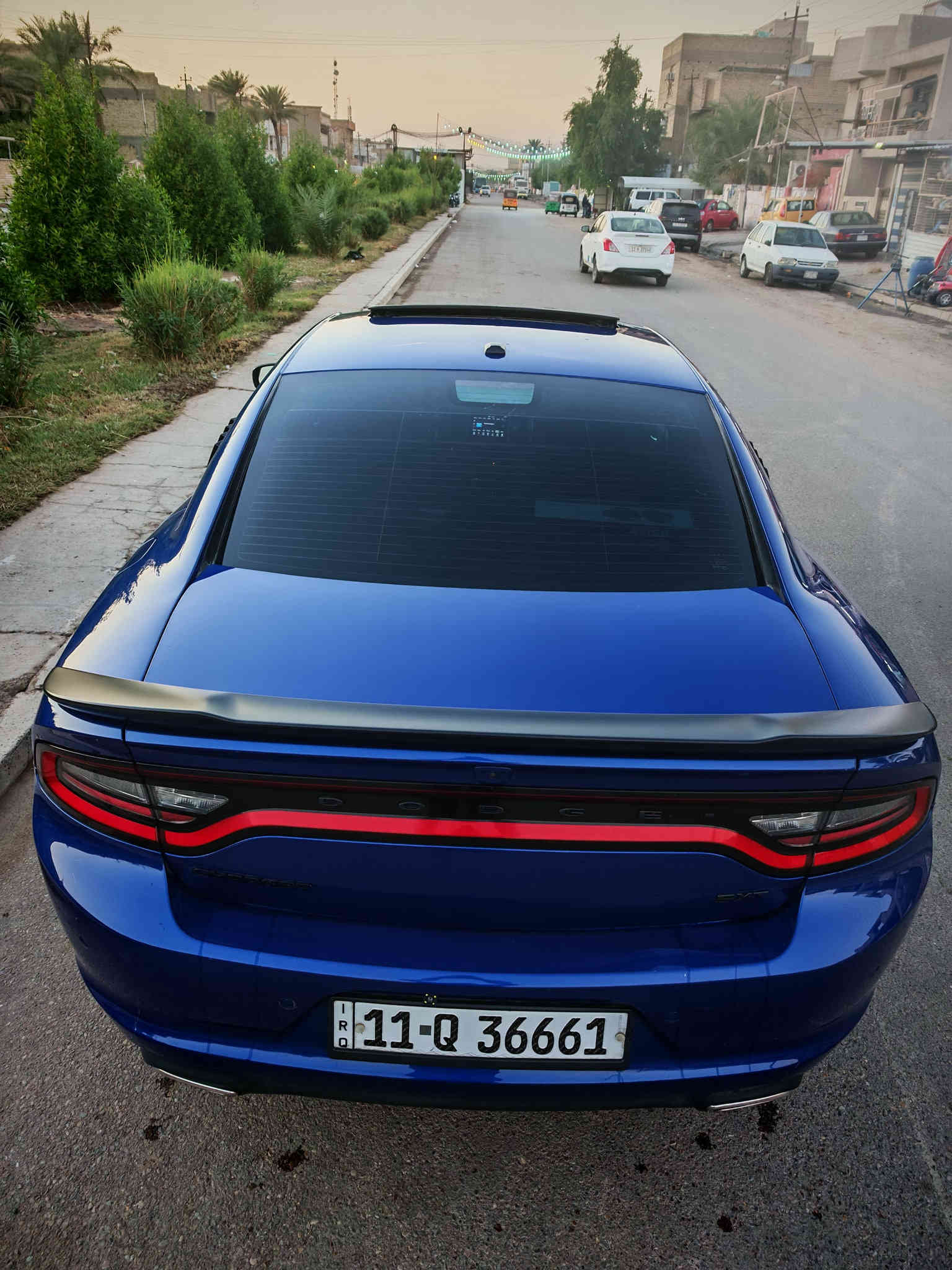 السلام عليكم
دوج جارجر 2022 وارد امريكي صور الحادث بالمنشور
SXT بلاص
مكينة 3600 
بلاك توب
فتحة سقف
ماشية 53 الف
السيارة مغلفة ppf ب 2000$
السيارة عليهه رقم مميز
اني مستوردهه بيدي
مابيهه قطرة صبغ فقط الجاملغ امبدل نفس اللون اصلي
بغداد حي أور ***********
